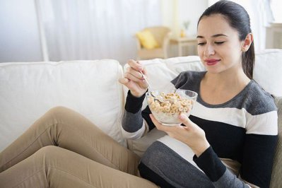 广州韵心代妈期间，代妈可以吃零食吗？吃零食的好处有哪些？